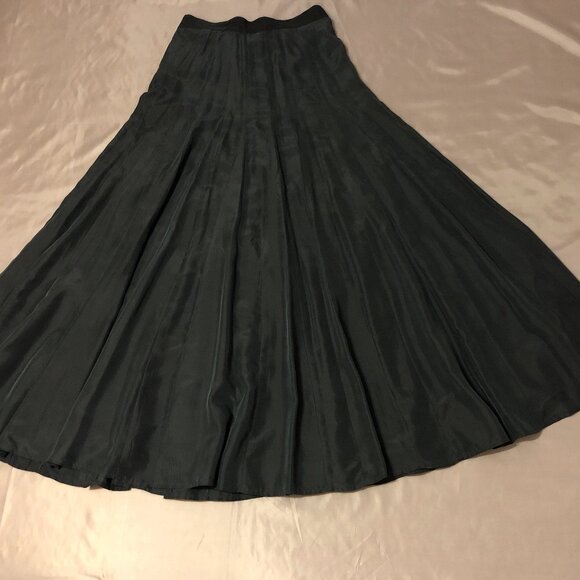 Fine Silk Voluminous Charcoal Maxi Skirt - Picture 10 of 14